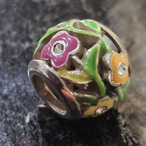 Brighton Flower Child Bead